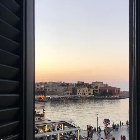 Апартаменти Old Port - Bellavista