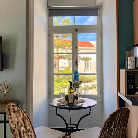 Apartment Old Port - Bellavista